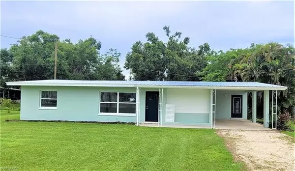 657 Canal DR, North Fort Myers, FL 33903