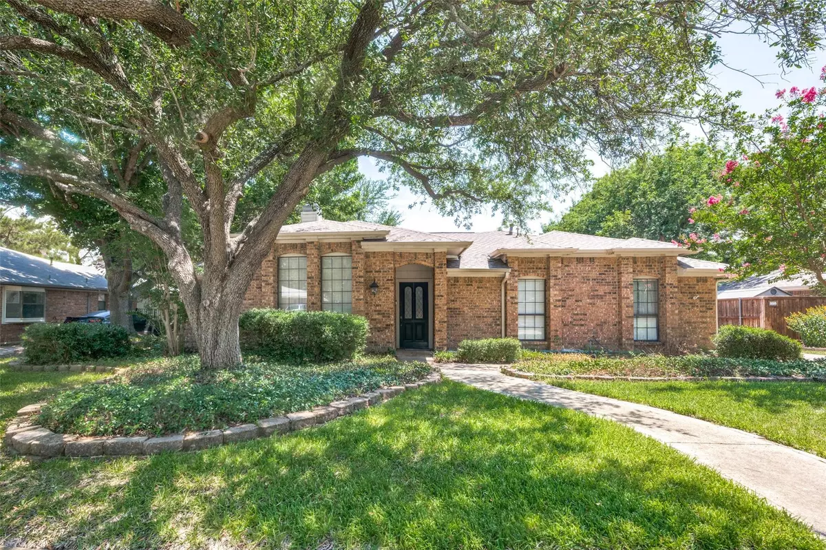 Coppell, TX 75019,417 Cozby Avenue