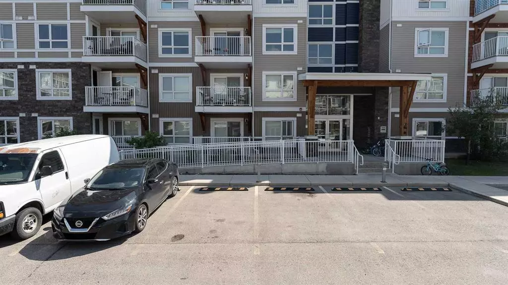 Calgary, AB T3N 0P5,302 Skyview Ranch DR NE #6303