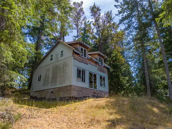 Pender Island, BC V0N 2M2,2657 Galleon Way