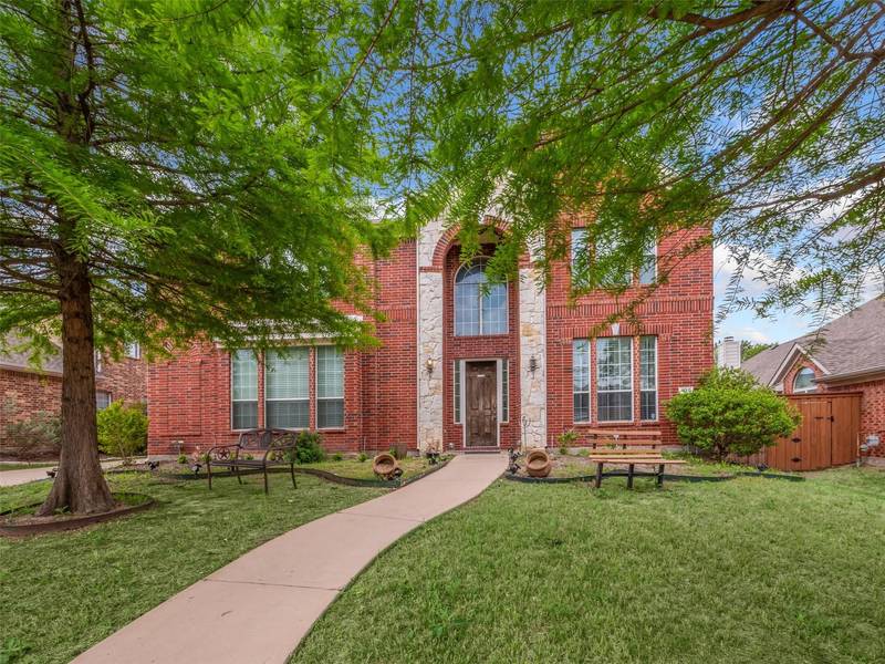 430 Love Bird Lane, Murphy, TX 75094