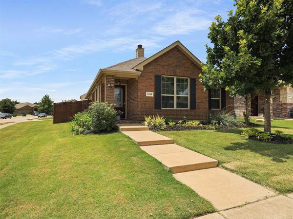 9228 Stewart Street, Cross Roads, TX 76227