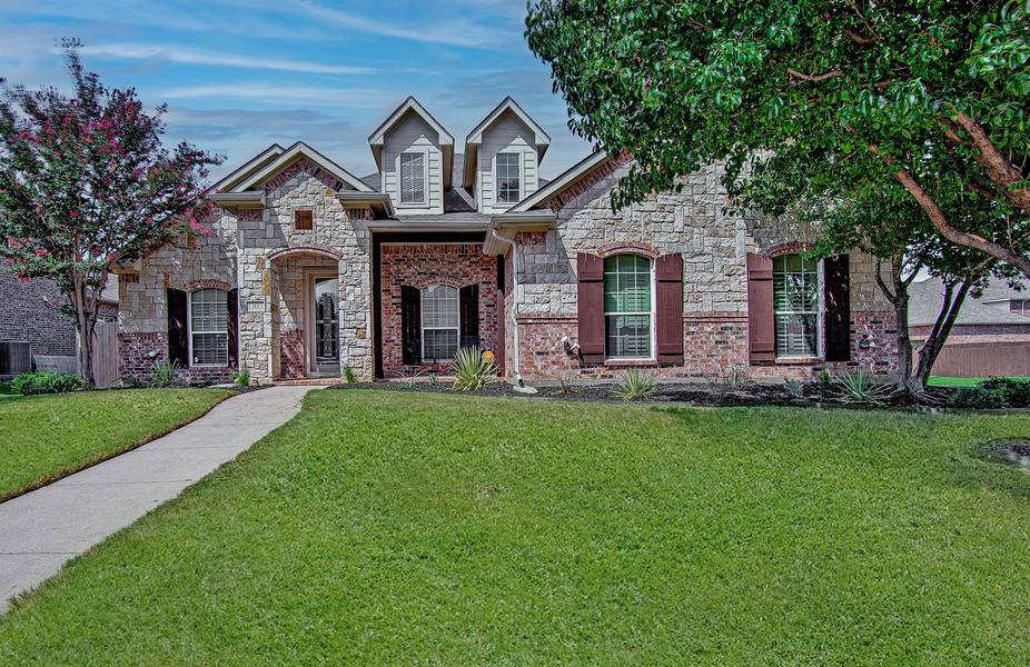 1307 Genesis Drive, Mansfield, TX 76063