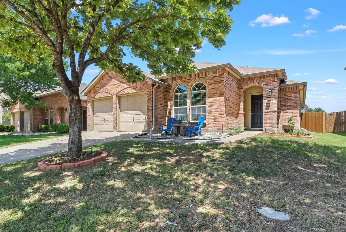 Aubrey, TX 76227,1301 Mockingbird Drive