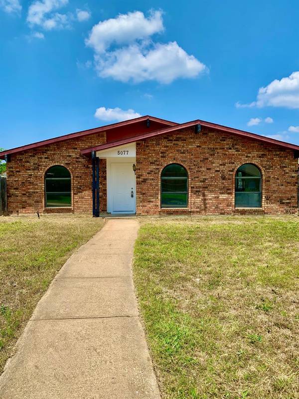 5077 Crawford Drive, The Colony, TX 75056