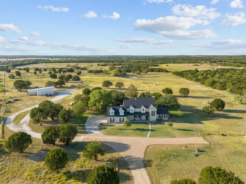 6809 Running Deer Court, Granbury, TX 76049