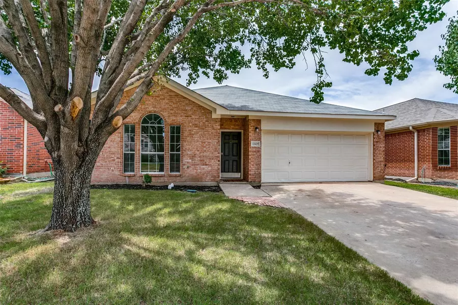 13429 Dove Ranch Road, Fort Worth, TX 76262