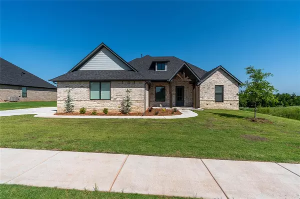 1147 Colonial Avenue, Tuttle, OK 73089