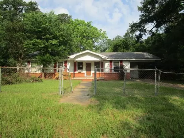 152 Saunders Street, Mansfield, LA 71052