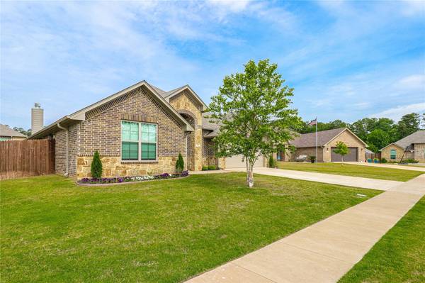 9137 Eddy Water Circle, Tyler, TX 75703