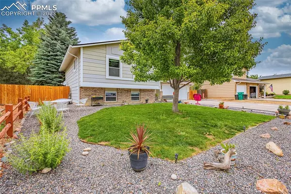 Colorado Springs, CO 80911,7053 Woodstock ST