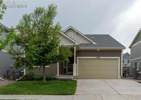 6859 Mineral Belt DR, Colorado Springs, CO 80927