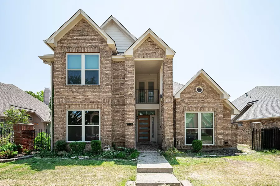 314 W DAKOTA Trail, Irving, TX 75063