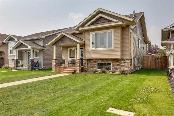 Blackfalds, AB T4M 0A2,26 Cedar CRES