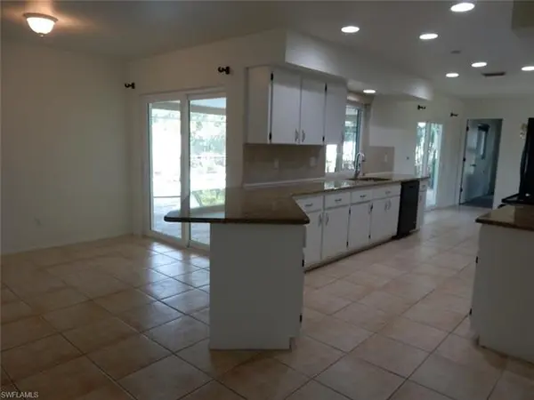 1016 SE 19th AVE, Cape Coral, FL 33990