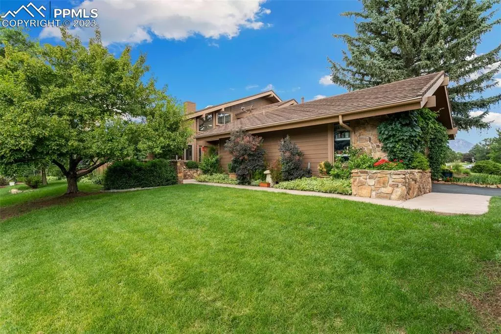 Colorado Springs, CO 80904,1220 Hill CIR