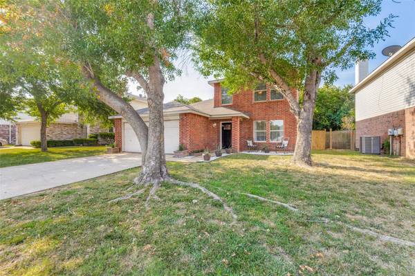 1224 Rambling Brook Trail, Denton, TX 76210