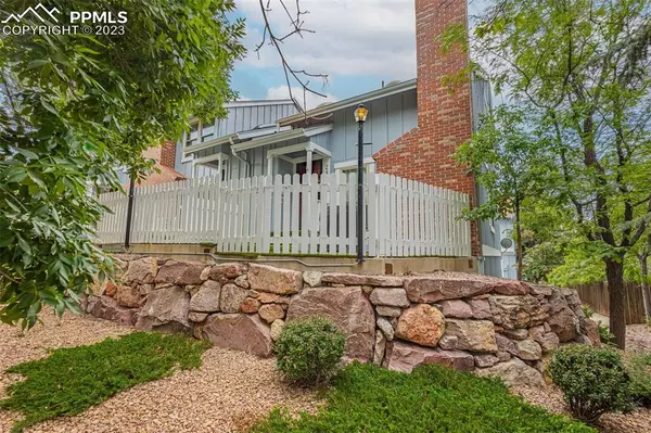 Colorado Springs, CO 80918,2460 Hatch CIR