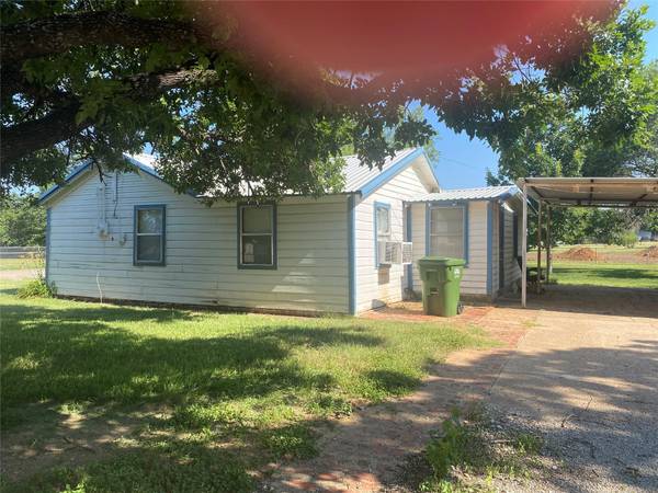 1900 SW 2nd Avenue, Mineral Wells, TX 76067