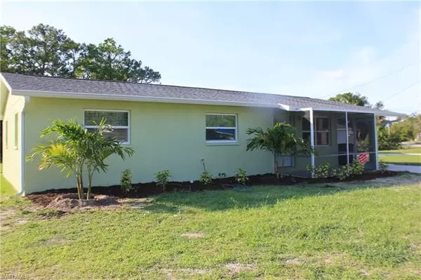 14001 Barcelona AVE,  Fort Myers,  FL 33905