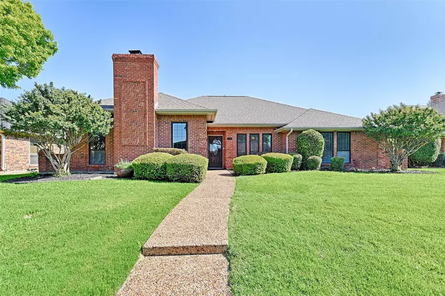 1038 Magnolia Drive, Carrollton, TX 75007