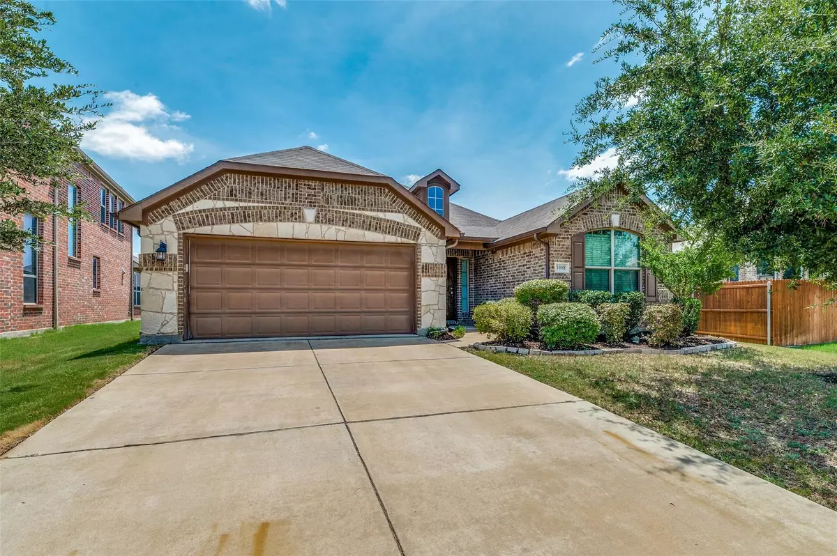 Fort Worth, TX 76052,1008 Crest Meadow Drive