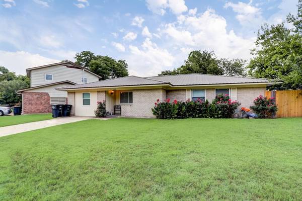 1315 Southern Boulevard, Cleburne, TX 76033