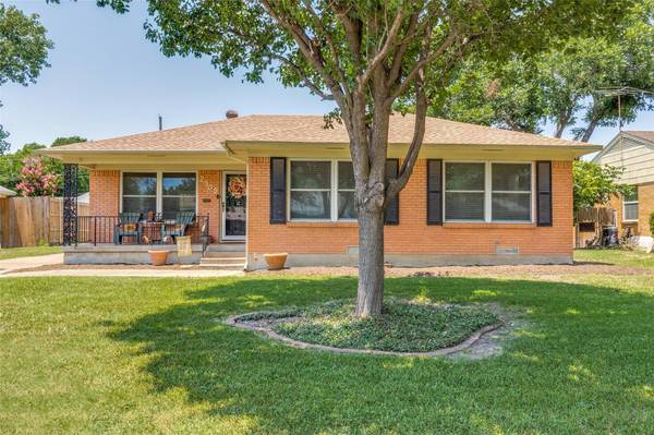 2909 Highwood Drive, Dallas, TX 75228