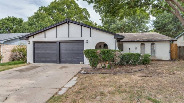 2309 Vassar Court, Arlington, TX 76015