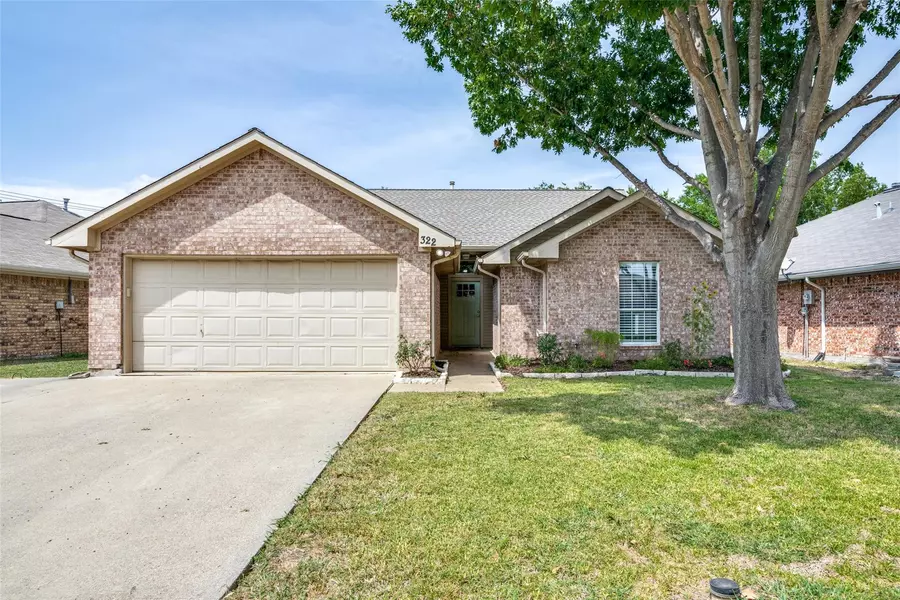 322 Forestwood Drive, Forney, TX 75126