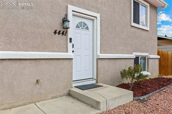 Colorado Springs, CO 80906,4441 Millburn DR