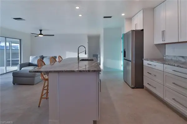 3009 SE 19th PL, Cape Coral, FL 33904