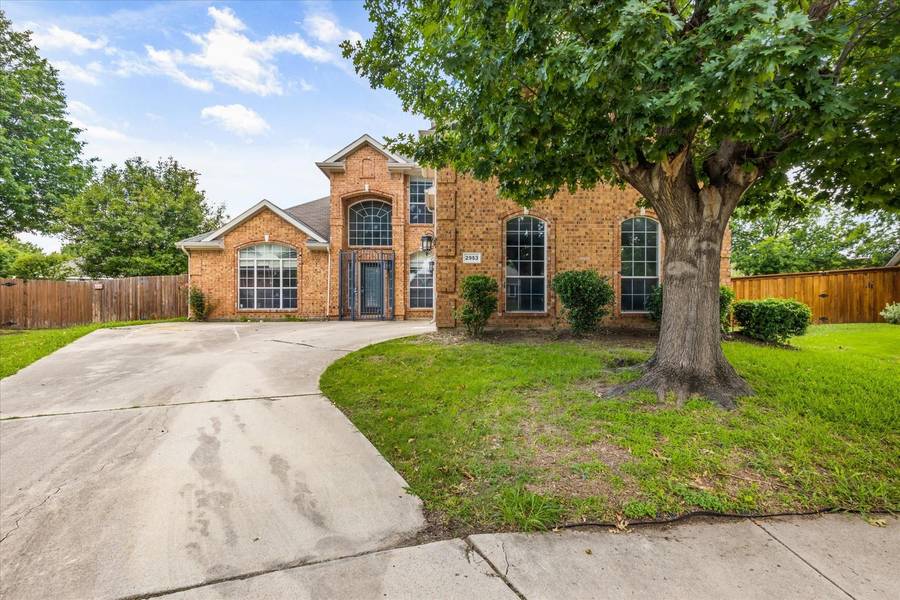 2953 Hastings Drive, Grand Prairie, TX 75052