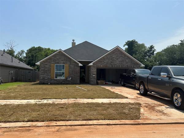 3337 Grand Lake Drive, Bossier City, LA 71111