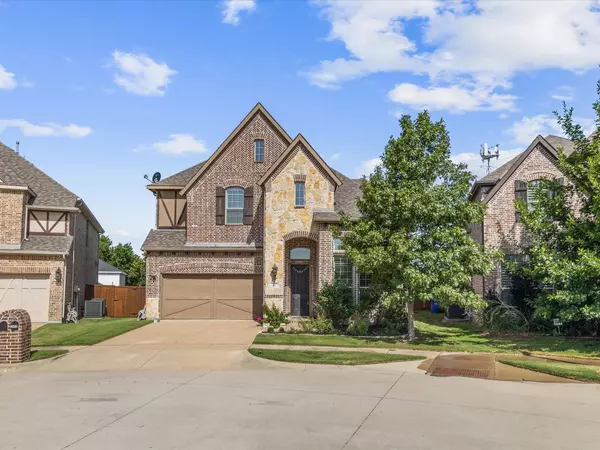 2429 Strathearn Way, Carrollton, TX 75006