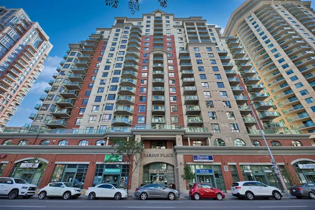 Calgary, AB T2P 5M5,1111 6 AVE SW #808