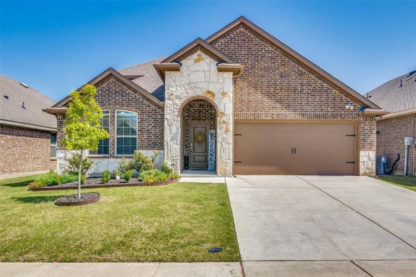 142 Colony Way, Fate, TX 75189