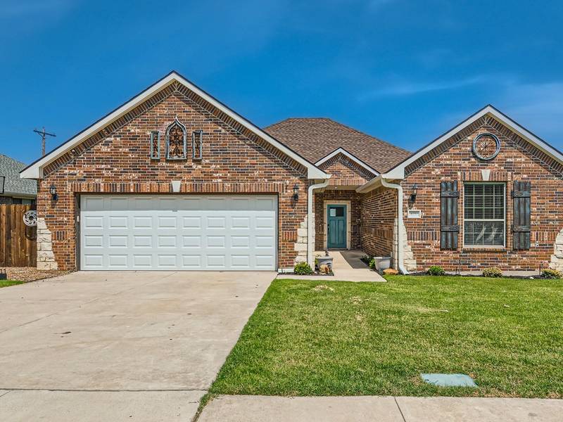 4011 Windmill Drive, Sanger, TX 76266