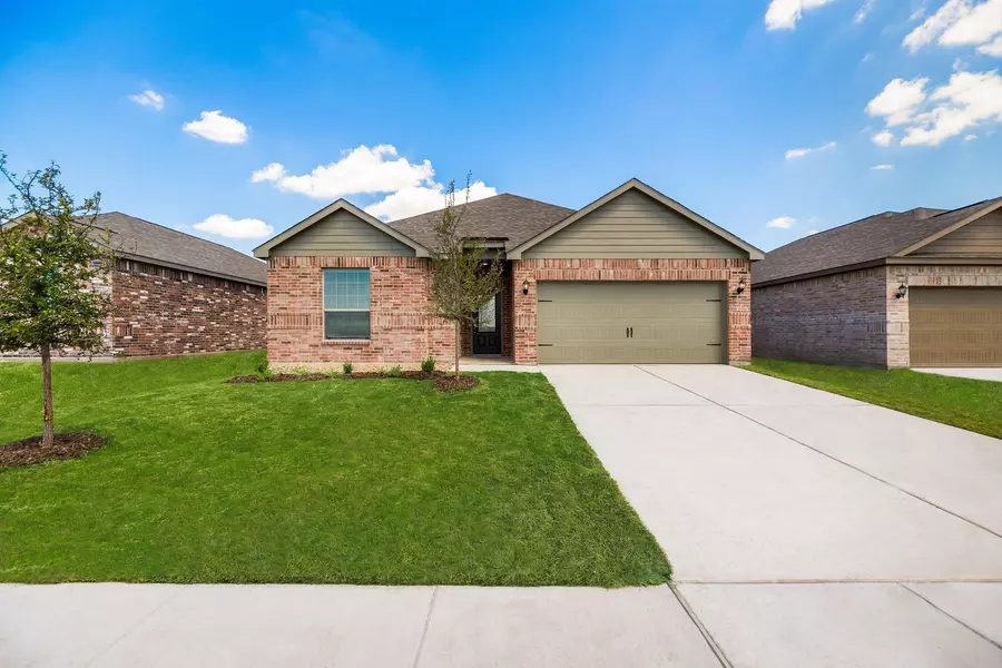 624 Harbor Oaks Drive, Anna, TX 75409