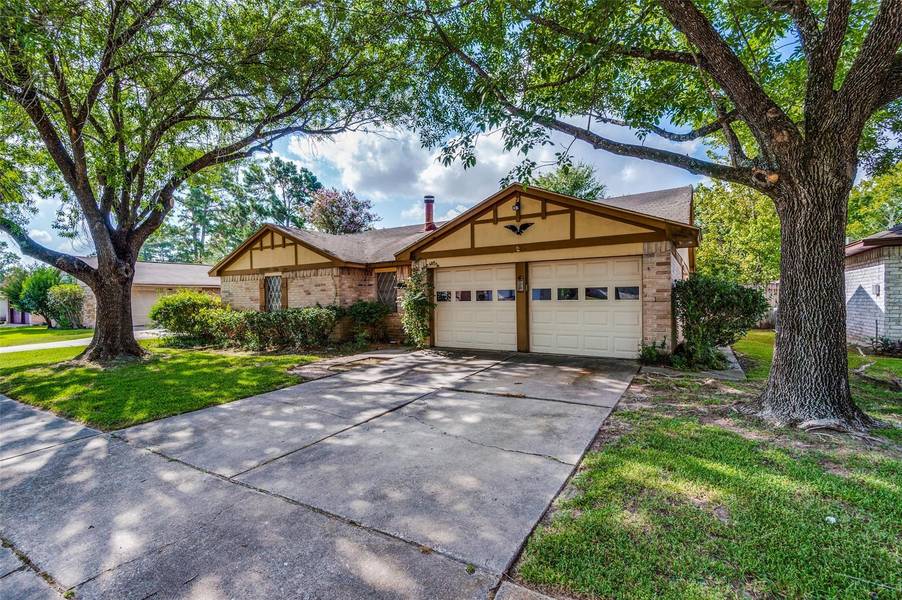 6518 Lynngate Drive, Spring, TX 77373