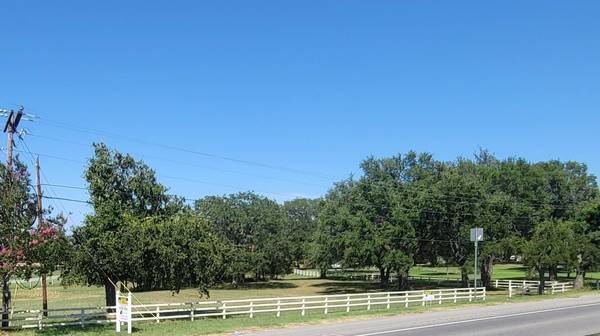 3804 Mambrino Highway, Granbury, TX 76048