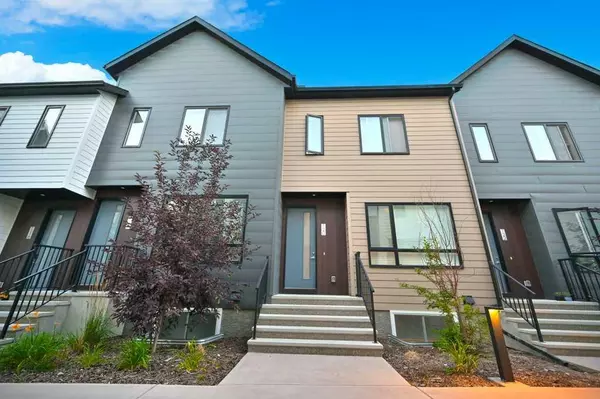 Calgary, AB T3N 1M3,720 Redstone CRES NE