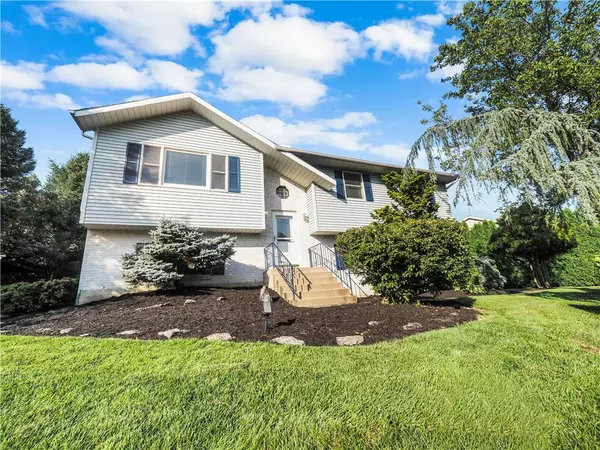 4604 Christina Drive, Whitehall Twp, PA 18052