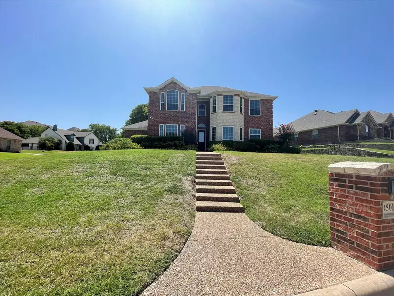 4501 Fair Creek Terrace, Fort Worth, TX 76008