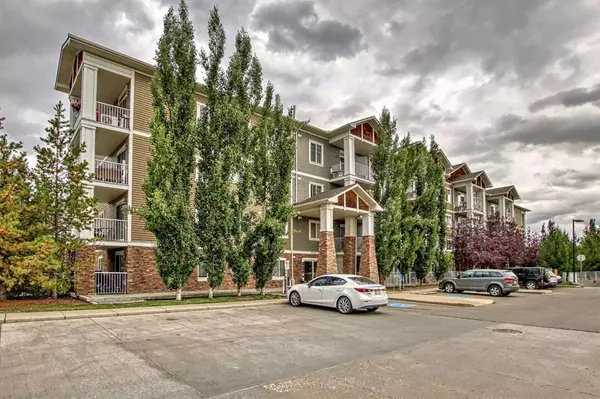 Calgary, AB T3M 1W2,304 Cranberry PARK SE #409