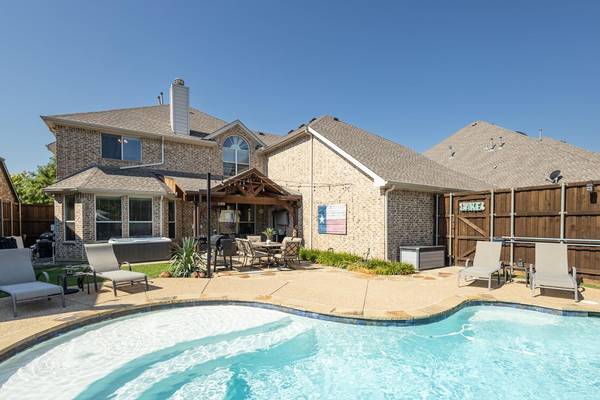 1960 Lake Forest Drive, Rockwall, TX 75087