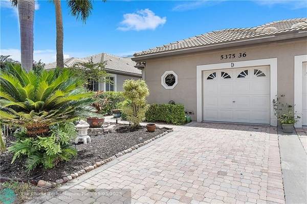 5375 Monterey Circle,  Delray Beach,  FL 33484