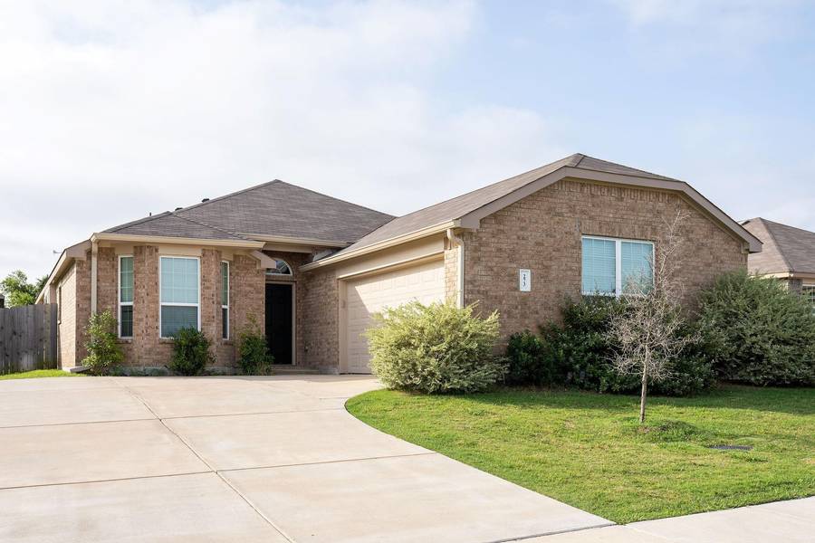 273 Christian Road, Ennis, TX 75119