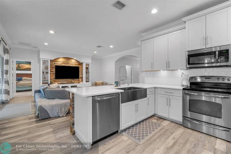 6725 Osage Cir,  West Palm Beach,  FL 33413