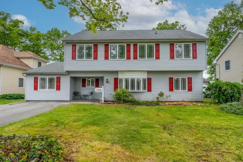 374 Fairview Ave, Woodbridge Twp., NJ 07067